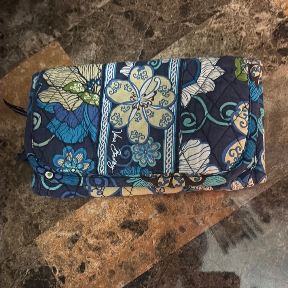 💙Vera Bradley Billfold